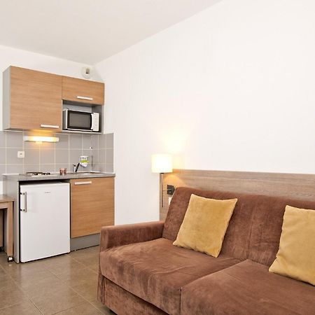 Apparthotel Sejours & Affaires Manosque Exteriör bild