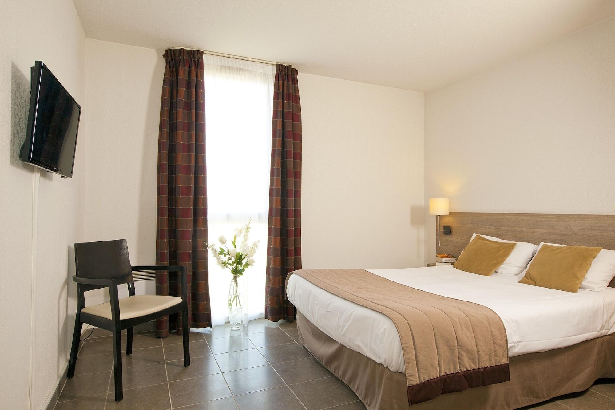 Apparthotel Sejours & Affaires Manosque Exteriör bild