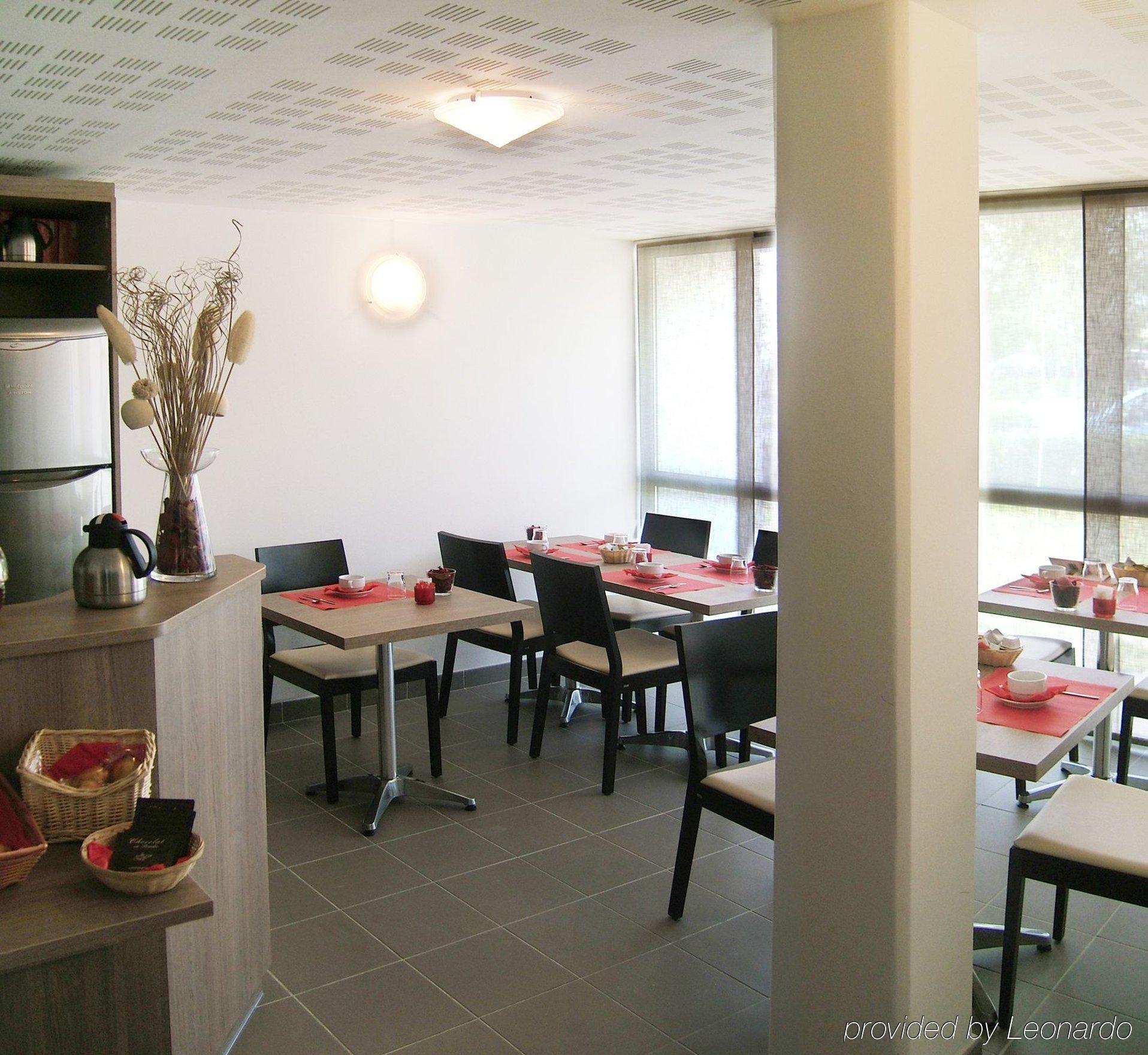 Apparthotel Sejours & Affaires Manosque Exteriör bild